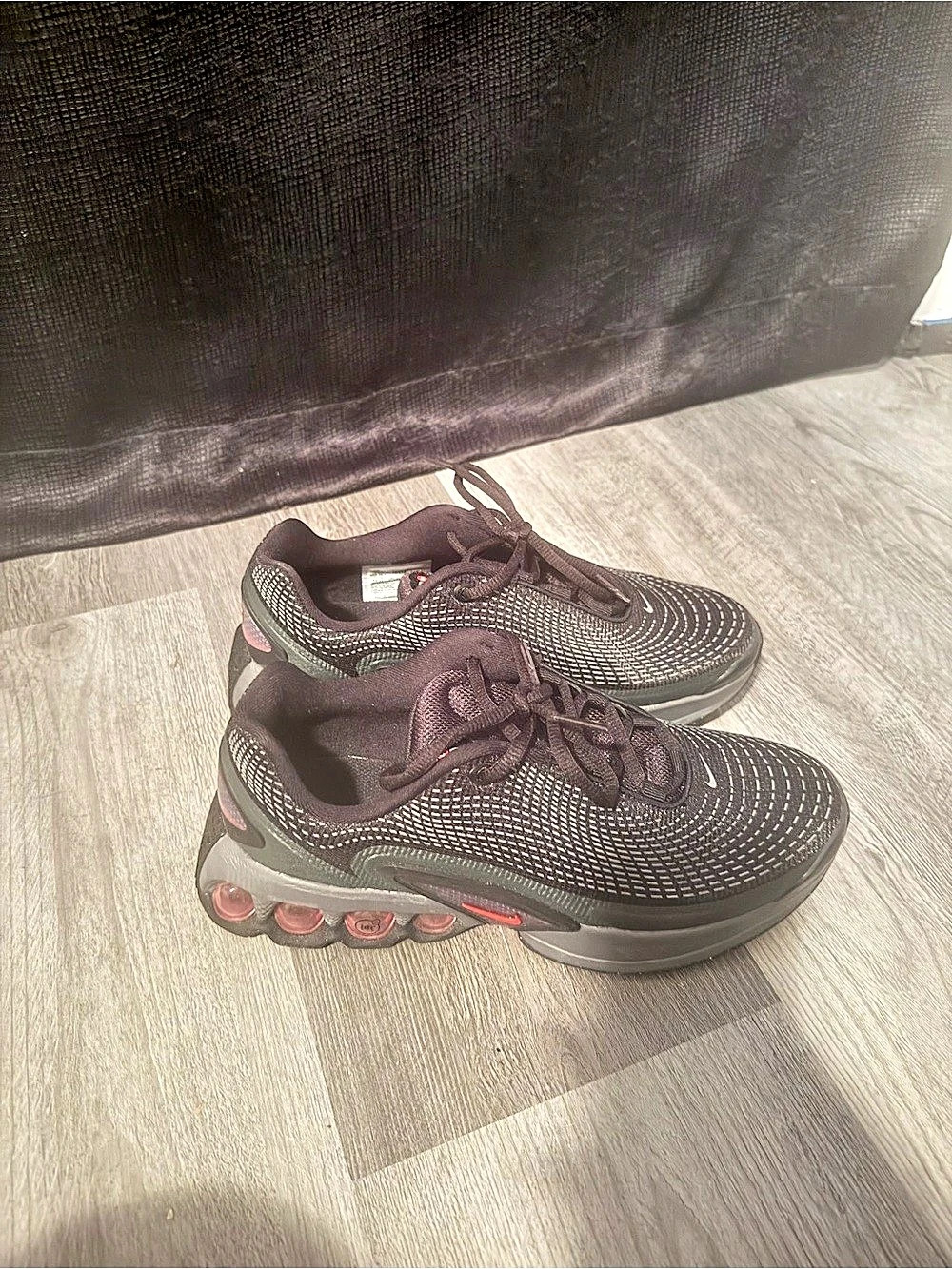 Nike Air Max DN8 Black Hyper Pink Athletic Shoes